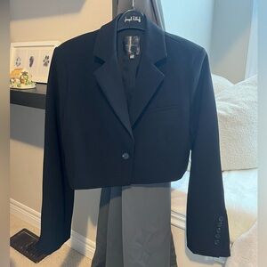 *SOLD Dynamite Cropped Blazer
